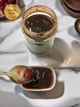 Yöresel Lezzetler Böğürtlen Reçeli Cam Kavanozda 710 Gram